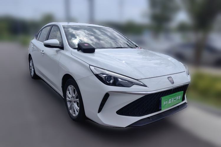 Used Roewe i5 2023 1.5L Manual Comfort Edition Front Right 45 Deg
