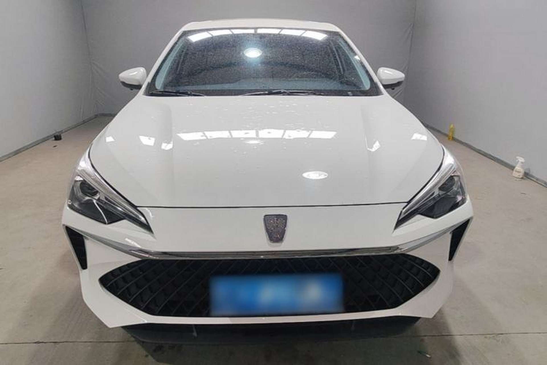 Used Roewe i5 2023 1.5L CVT Luxury Edition Front