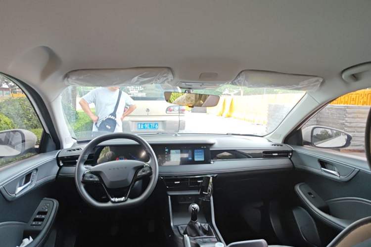 Used Roewe i5 2023 1.5L Manual Comfort Edition Headliner