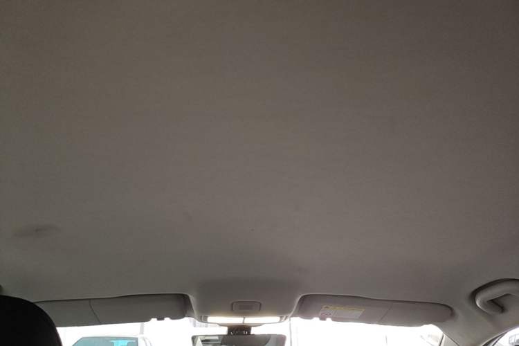 Used Roewe i5 2023 1.5L Manual Comfort Edition Headliner