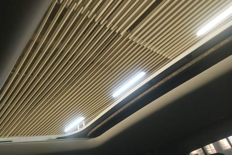 Used Roewe i5 2023 1.5L CVT Luxury Edition Headliner