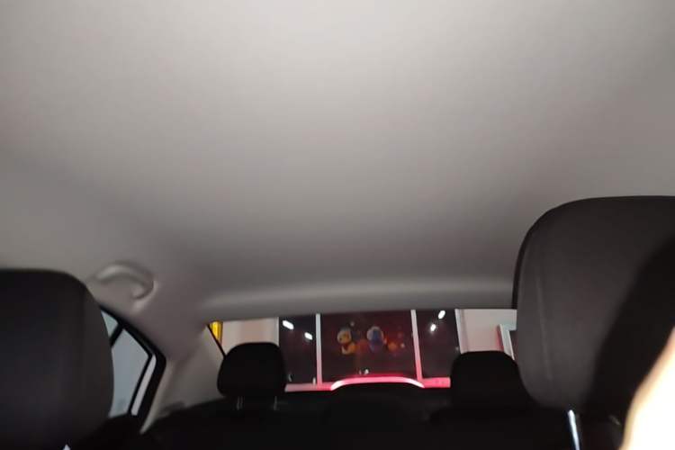 Used Roewe i5 2023 1.5L Manual Comfort Edition Headliner