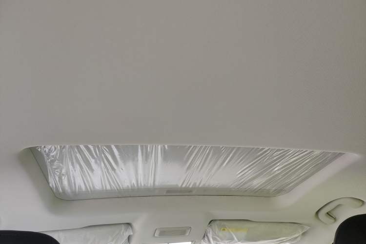 Used Roewe i5 2023 1.5L CVT Luxury Edition Headliner