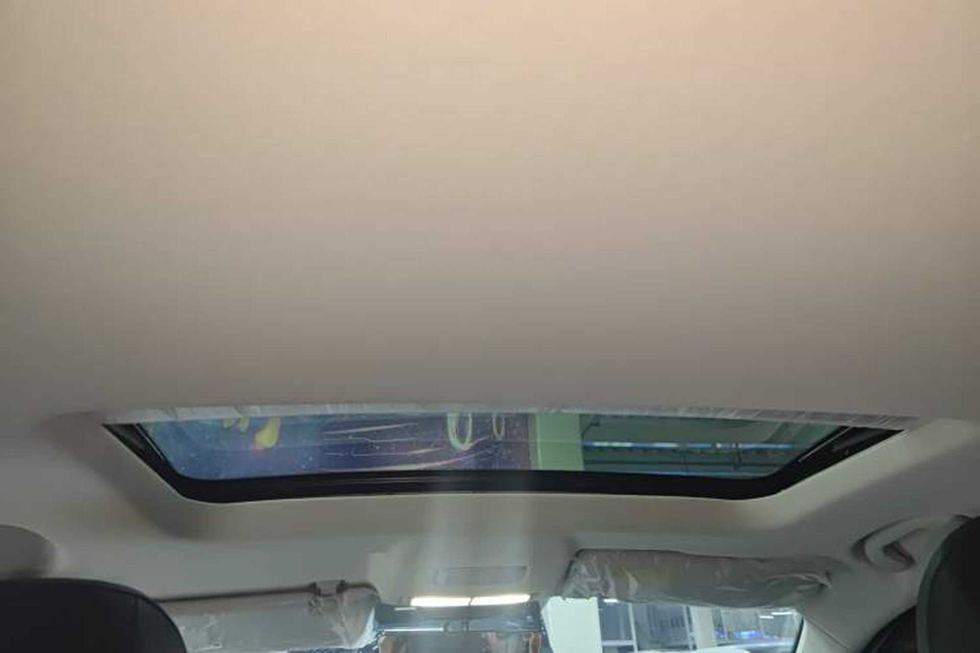 Used Roewe i5 2023 1.5L CVT Luxury Edition Headliner
