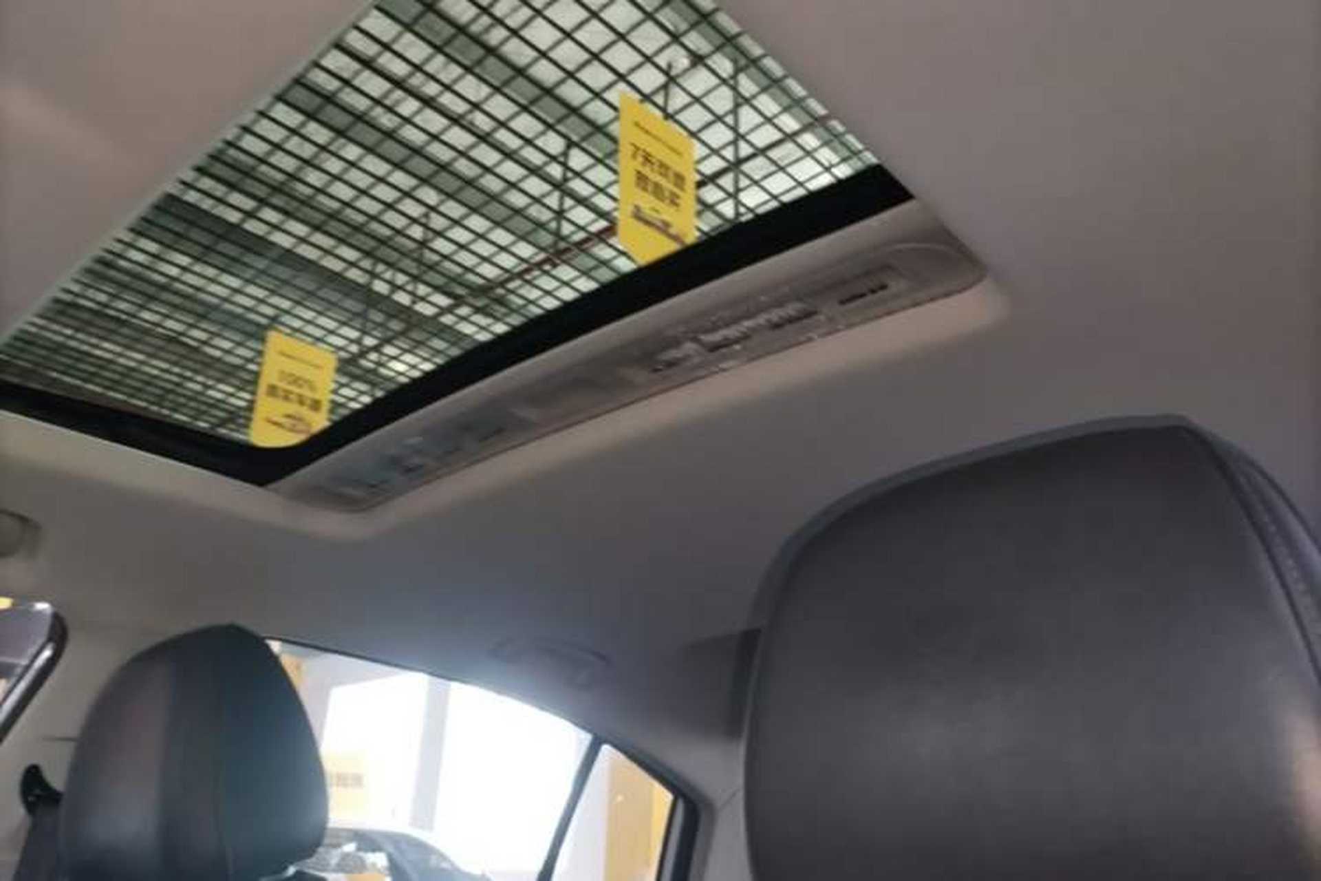 Used Roewe i5 2023 1.5L CVT Luxury Edition Headliner