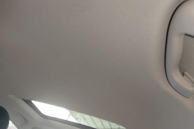 Used Roewe i5 2023 1.5L CVT Luxury Edition Headliner