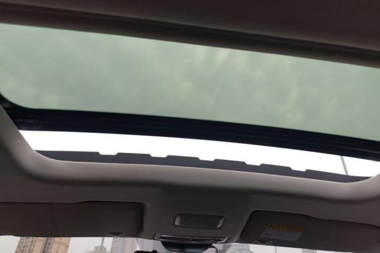 Used Roewe i5 2023 1.5L CVT Luxury Edition Headliner