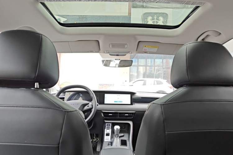 Used Roewe i5 2023 1.5L CVT Luxury Edition Headliner
