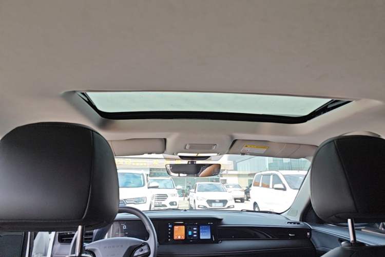 Used Roewe i5 2023 1.5L CVT Luxury Edition Headliner