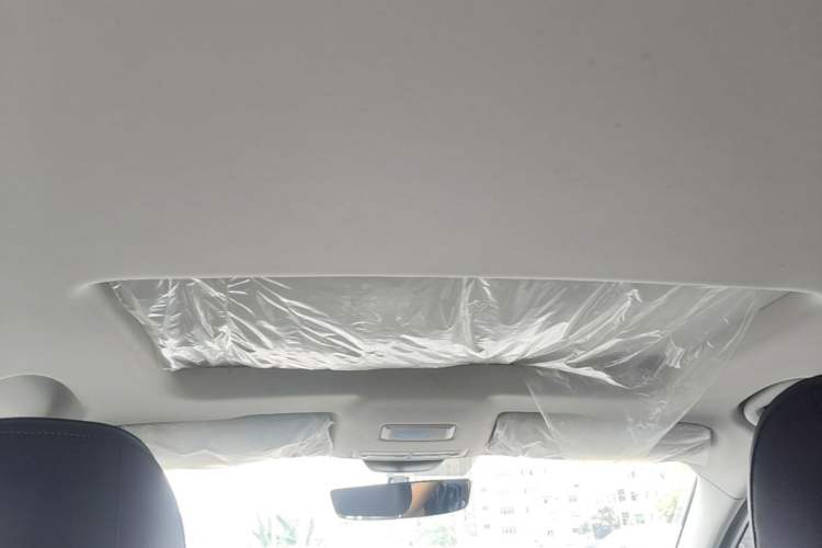 Used Roewe i5 2023 1.5L CVT Luxury Edition Headliner