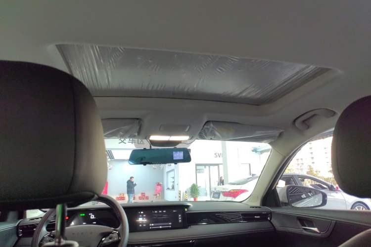 Used Roewe i5 2023 1.5L CVT Luxury Edition Headliner
