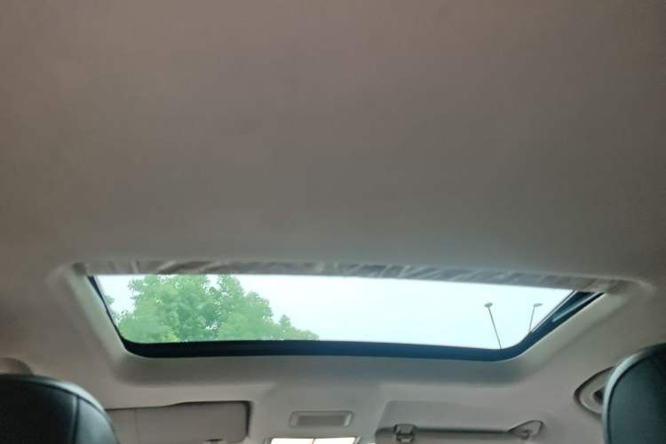Used Roewe i5 2023 1.5L CVT Luxury Edition Headliner