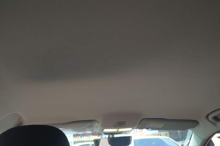 Used Roewe i5 2023 1.5L Manual Comfort Edition Headliner