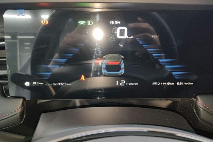 Used Roewe i5 2023 1.5L Manual Comfort Edition Instrument Cluster