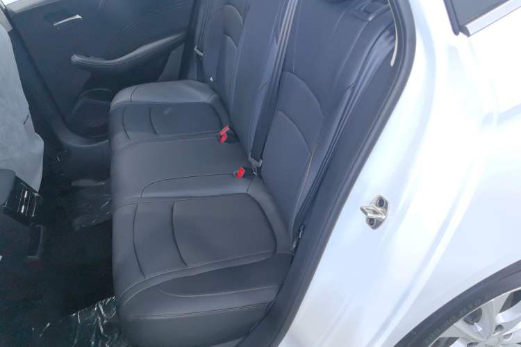 Used Roewe i5 2023 1.5L CVT Luxury Edition Interior 1