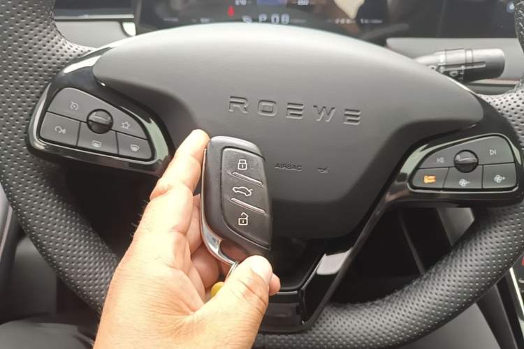 Used Roewe i5 2023 1.5L CVT Luxury Edition Interior 1