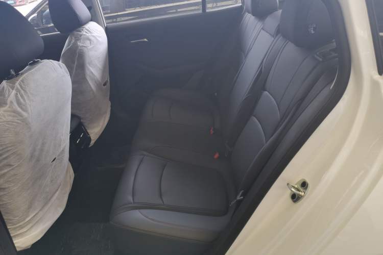Used Roewe i5 2023 1.5L CVT Luxury Edition Interior 1