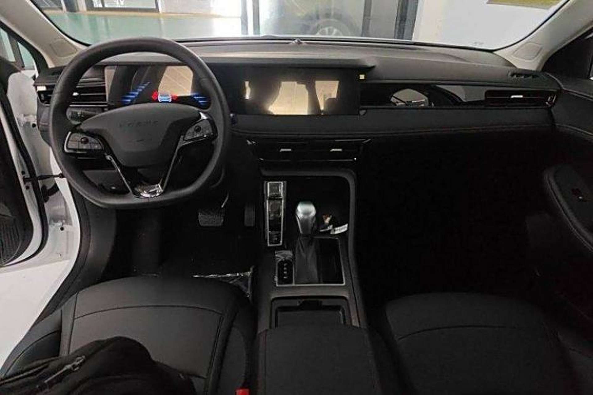 Used Roewe i5 2023 1.5L CVT Luxury Edition Interior 1