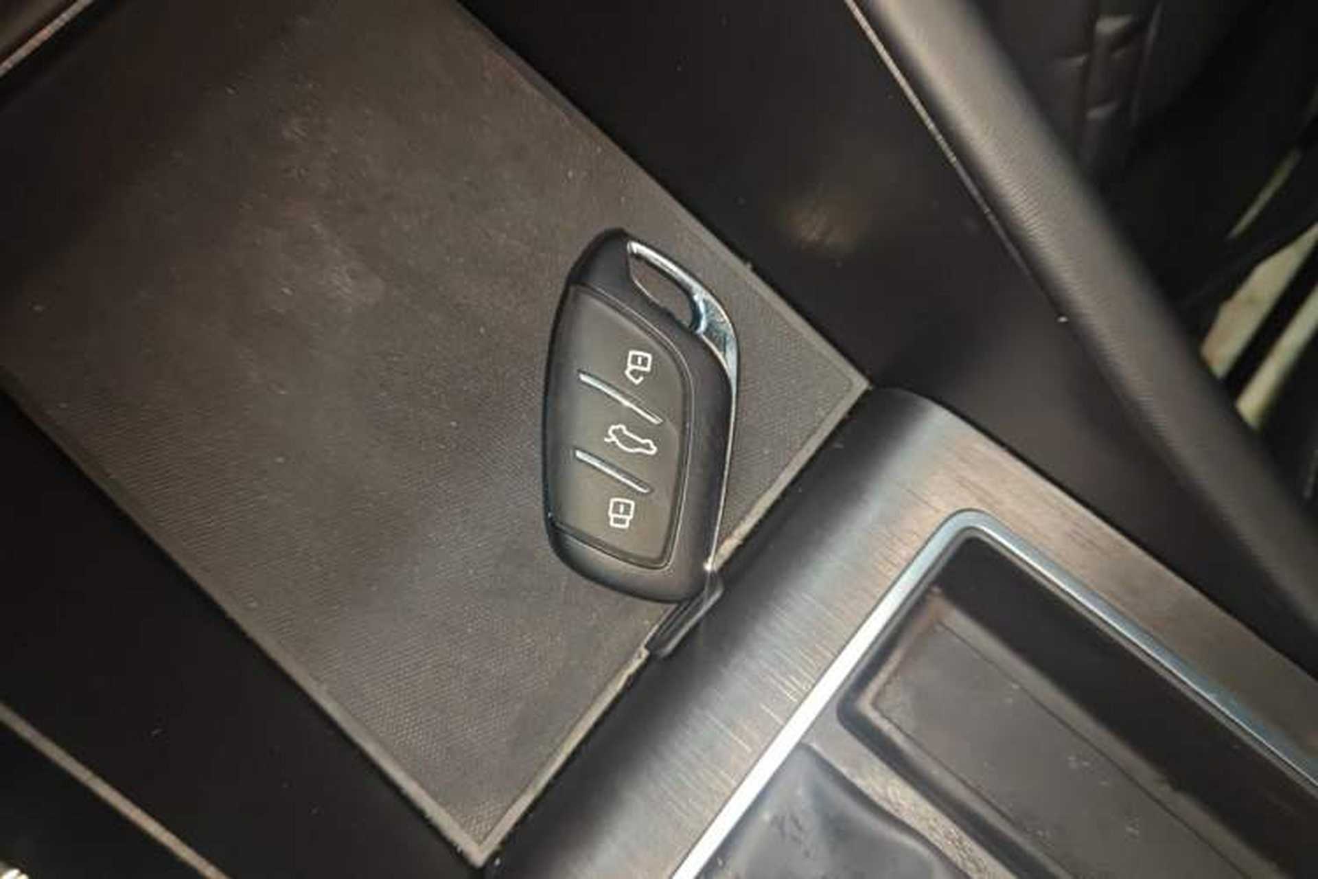 Used Roewe i5 2023 1.5L CVT Luxury Edition Interior 1