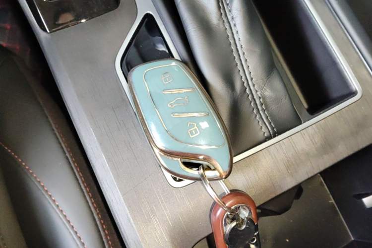 Used Roewe i5 2023 1.5L CVT Luxury Edition Interior 1