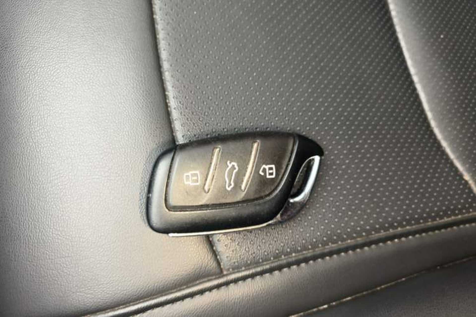 Used Roewe i5 2023 1.5L CVT Luxury Edition Interior 1