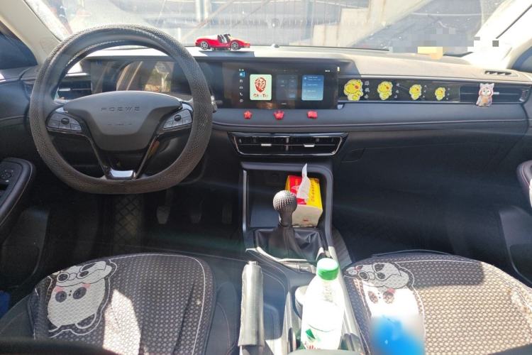 Used Roewe i5 2023 1.5L Manual Comfort Edition Interior 2