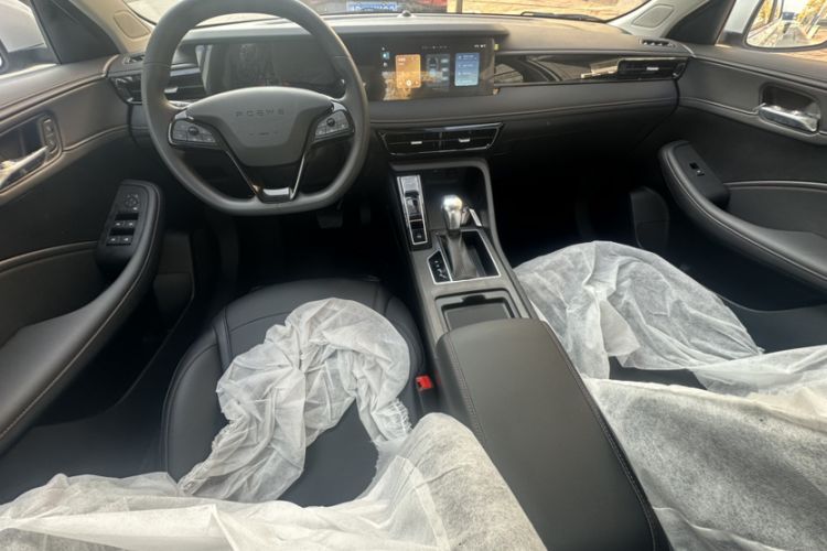 Used Roewe i5 2023 1.5L CVT Luxury Edition Interior 2
