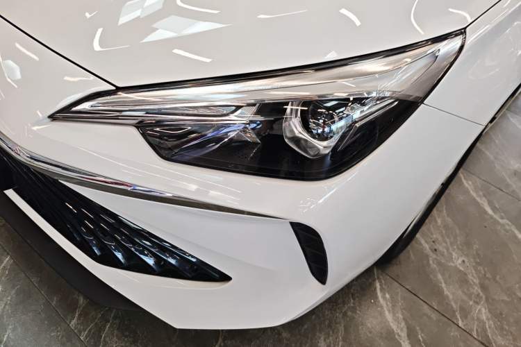 Used Roewe i5 2023 1.5L CVT Luxury Edition Left Front Headlight