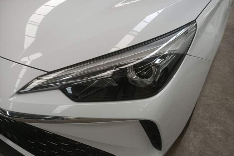 Used Roewe i5 2023 1.5L Manual Comfort Edition Left Front Headlight