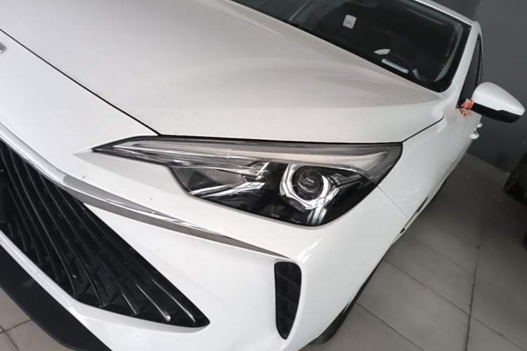 Used Roewe i5 2023 1.5L CVT Luxury Edition Left Front Headlight