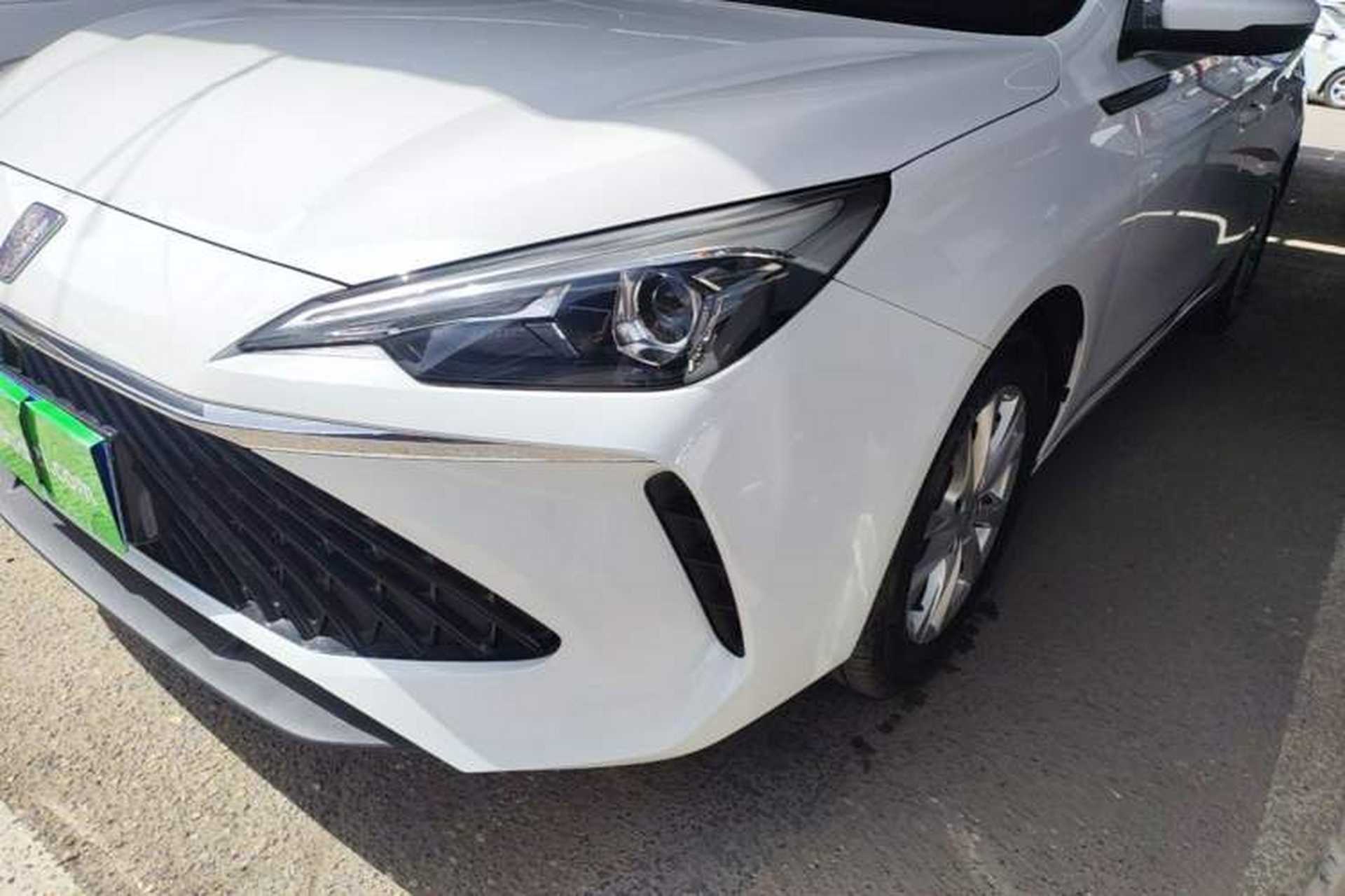 Used Roewe i5 2023 1.5L Manual Comfort Edition Left Front Headlight