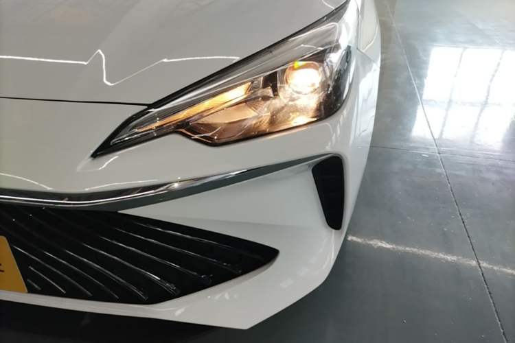 Used Roewe i5 2023 1.5L CVT Luxury Edition Left Front Headlight