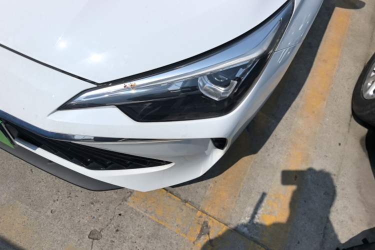 Used Roewe i5 2023 1.5L CVT Luxury Edition Left Front Headlight