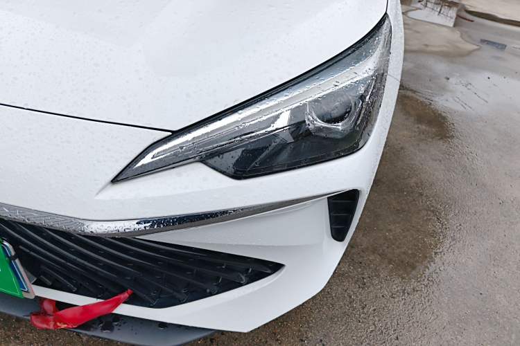 Used Roewe i5 2023 1.5L Manual Excellence Edition Left Front Headlight
