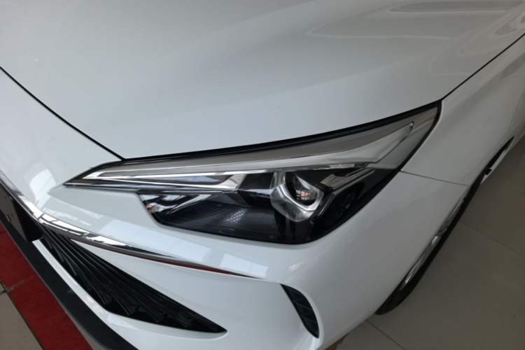 Used Roewe i5 2023 1.5L CVT Luxury Edition Left Front Headlight