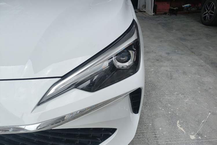 Used Roewe i5 2023 1.5L CVT Luxury Edition Left Front Headlight