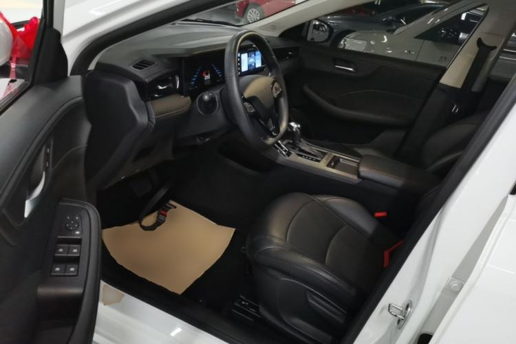 Used Roewe i5 2023 1.5L CVT Luxury Edition Left Front Seat