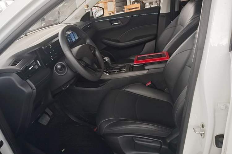 Used Roewe i5 2023 1.5L CVT Luxury Edition Left Front Seat