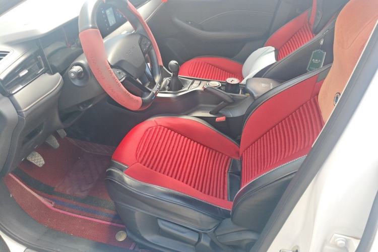 Used Roewe i5 2023 1.5L Manual Comfort Edition Left Front Seat