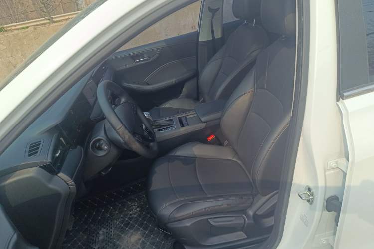 Used Roewe i5 2023 1.5L CVT Luxury Edition Left Front Seat