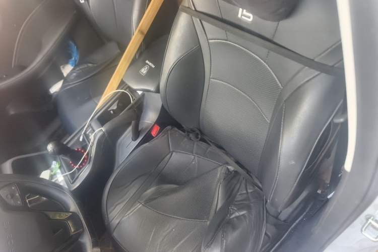 Used Roewe i5 2023 1.5L Manual Comfort Edition Left Front Seat