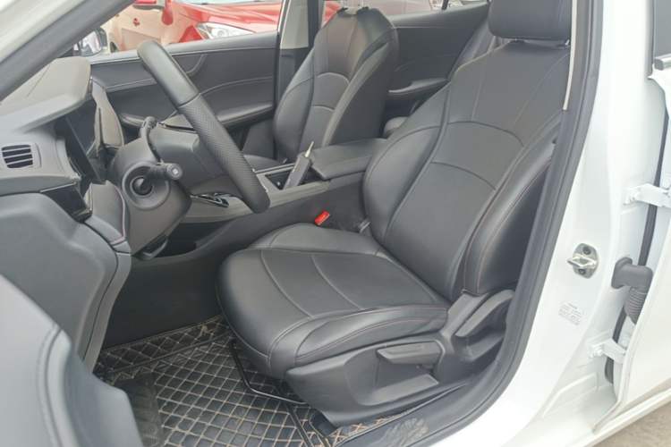 Used Roewe i5 2023 1.5L CVT Luxury Edition Left Front Seat