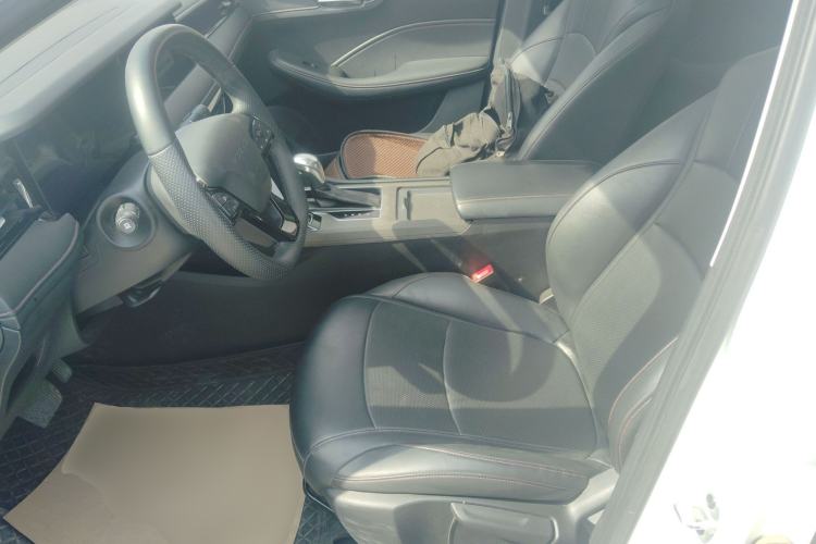 Used Roewe i5 2023 1.5L CVT Luxury Edition Left Front Seat