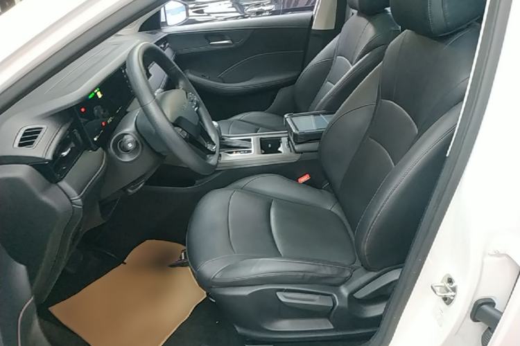 Used Roewe i5 2023 1.5L CVT Luxury Edition Left Front Seat