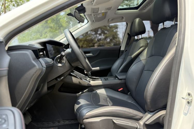 Used Roewe i5 2023 1.5L CVT Luxury Edition Left Front Seat