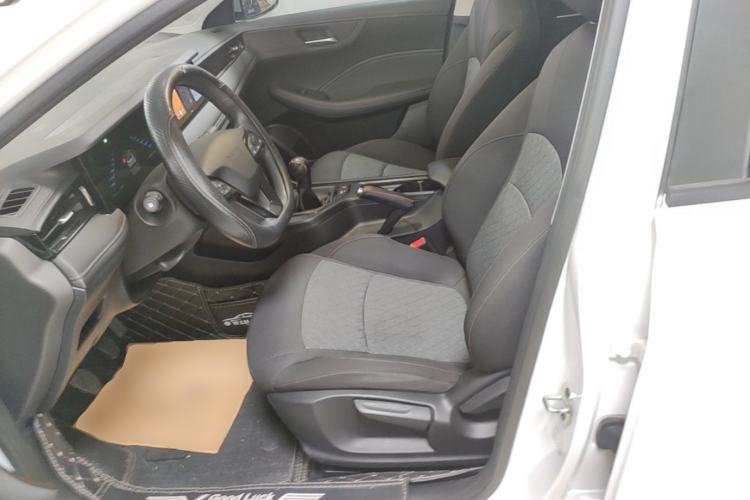 Used Roewe i5 2023 1.5L Manual Comfort Edition Left Front Seat