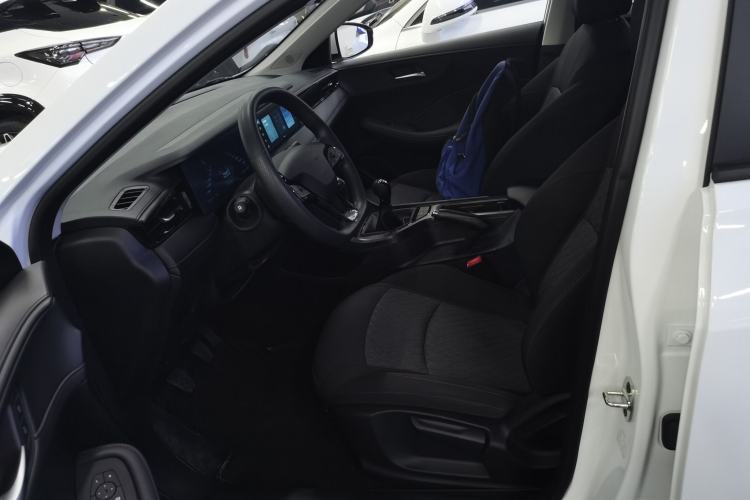 Used Roewe i5 2023 1.5L Manual Comfort Edition Left Front Seat