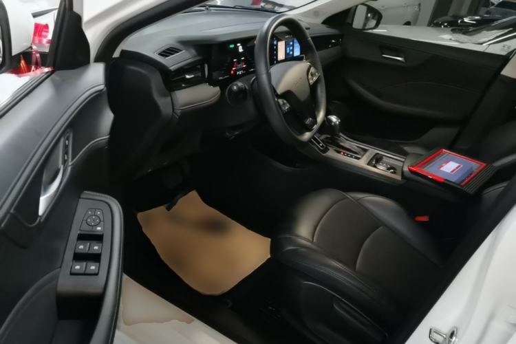 Used Roewe i5 2023 1.5L CVT Luxury Edition Left Front Seat