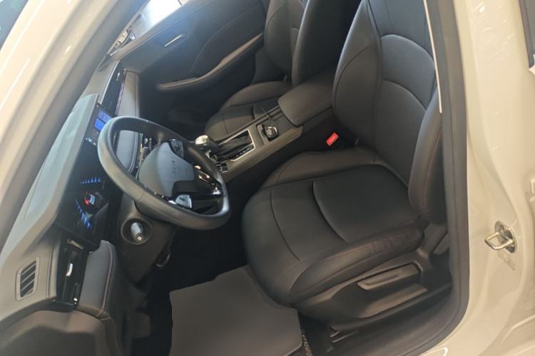 Used Roewe i5 2023 1.5L CVT Luxury Edition Left Front Seat