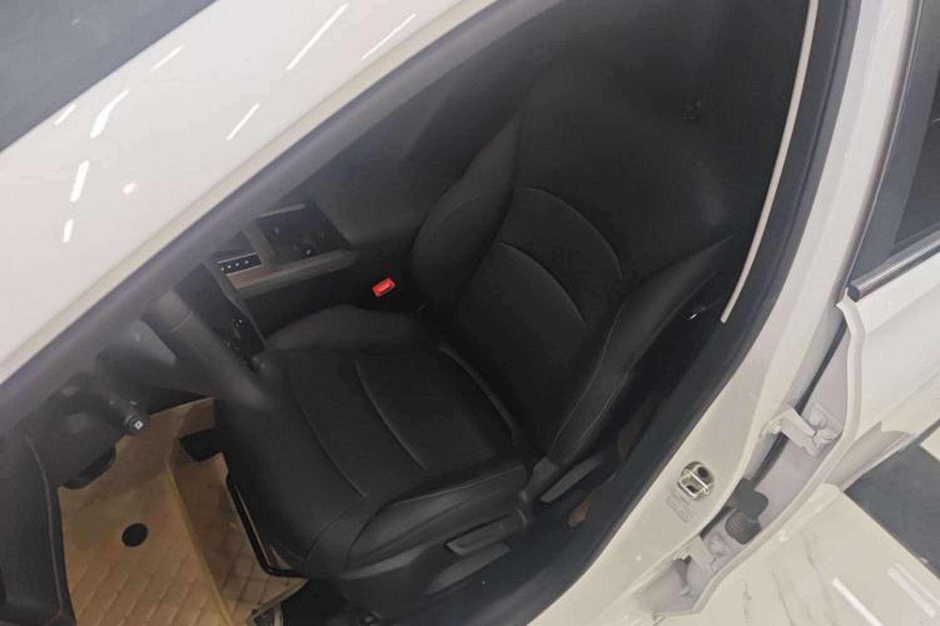 Used Roewe i5 2023 1.5L CVT Luxury Edition Left Front Seat